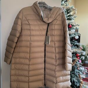 SOIA & KYO Tan Puffer Coat